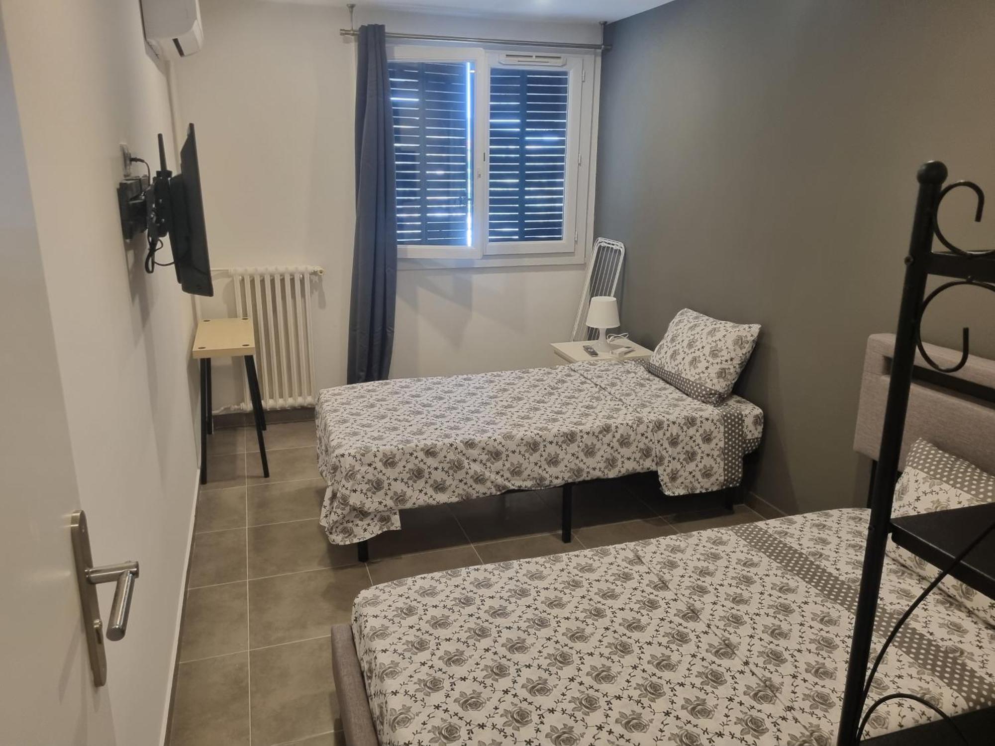 Chambre Privative Renove 2024, Climatisation, Tramway Sur Place , 12 Min Centre, 16 Min Plage, Apercu Lateral Mer, 2 Wc Avec 2 Salle De Bain, Private Room Renovated 2024, Air-Conditioned , Tram On Spot, 2 Toilets And 2 Bathrooms Nizza Kültér fotó